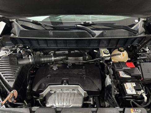 Used 2019 GMC Acadia SLE FWD image 36