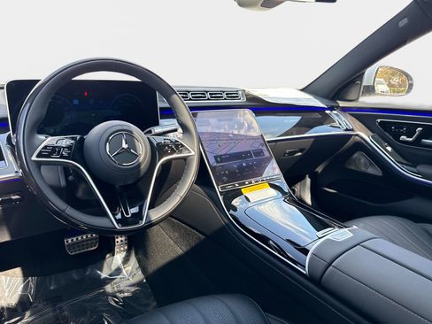 New 2026 Mercedes-Benz S 500 4MATIC image 14