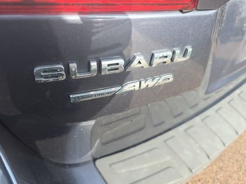 Used 2017 Subaru Outback 2.5i Limited AWD/4WD image 6