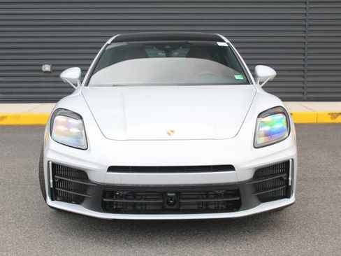 New 2025 Porsche Panamera 4 image 11