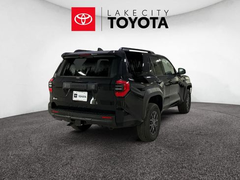 New 2026 Toyota 4Runner SR5 image 5