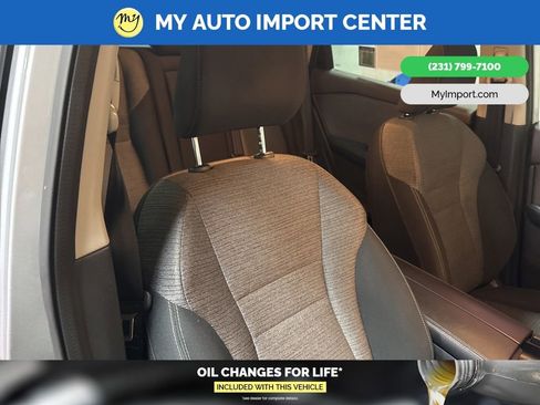 Used 2022 Nissan Rogue SV image 28