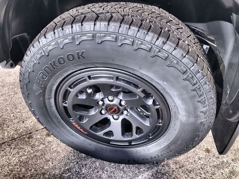 New 2026 Nissan Frontier PRO-4X w/ Tow Package image 10