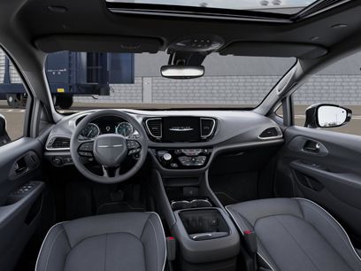 New 2026 Chrysler Pacifica Limited