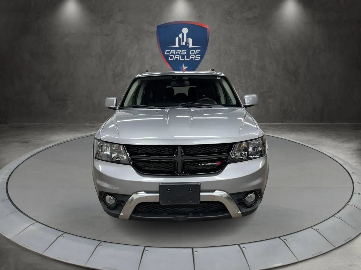 Used 2018 Dodge Journey Crossroad w/ Popular Equipment Group FWD image 8