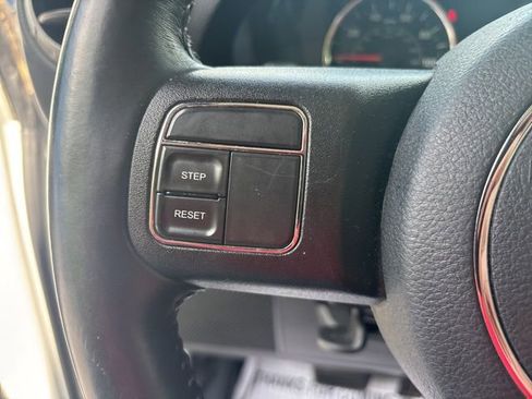 Used 2013 Jeep Wrangler Unlimited Sport AWD/4WD image 31