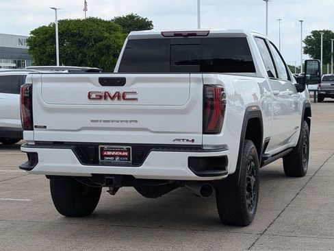 Certified 2024 GMC Sierra 2500 AT4 w/ AT4 Preferred Package image 4