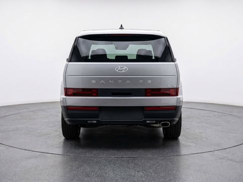 Used 2025 Hyundai Santa Fe SEL image 7