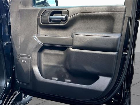 Used 2021 GMC Sierra 1500 AT4 w/ AT4 Preferred Package AWD/4WD image 23