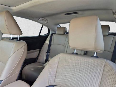 Used 2019 Lexus ES 350 w/ Accessory Package 2 FWD image 5