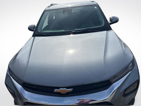 Used 2023 Chevrolet TrailBlazer LT w/ Convenience Package image 3