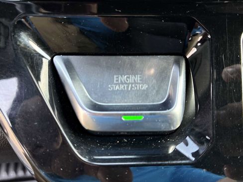 Certified 2024 GMC Sierra 2500 AT4 w/ AT4 Preferred Package image 16