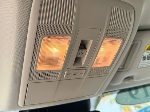 Used 2019 MAZDA CX-5 Touring image 27