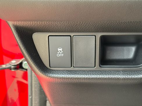 Certified 2026 Honda HR-V Sport image 12