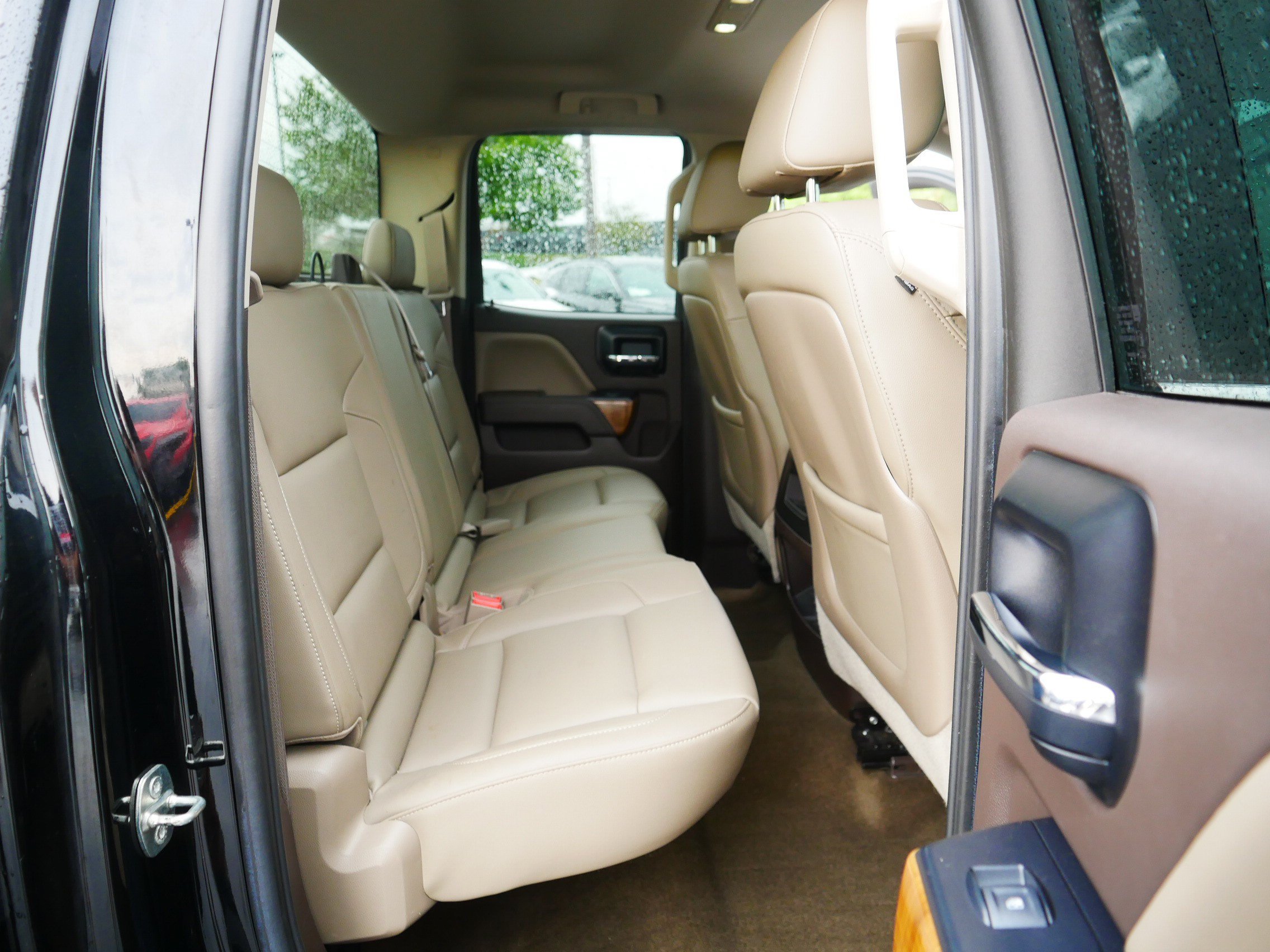 Used 2014 GMC Sierra 1500 SLT w/ SLT Preferred Package AWD/4WD image 17