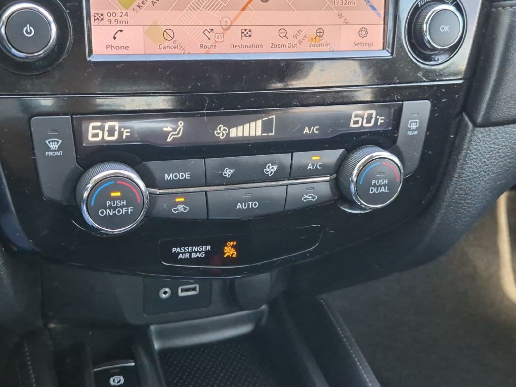 Used 2019 Nissan Rogue SL AWD/4WD image 22