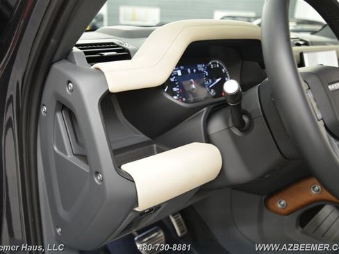 Used 2023 Land Rover Defender 130 X AWD/4WD image 32