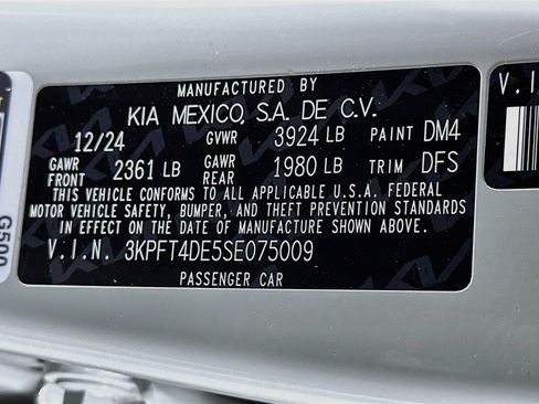 Used 2025 Kia K4 FWD image 12