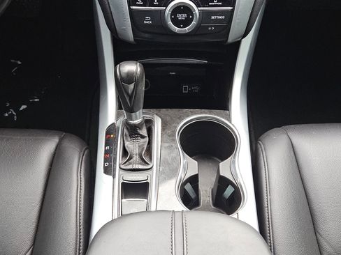 Used 2019 Acura TLX image 19