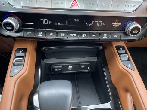 Certified 2024 Kia Telluride SX X-Line image 17