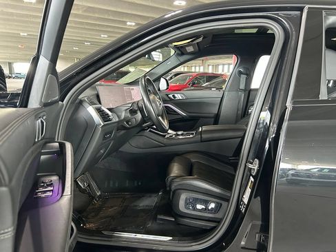 Used 2025 BMW X6 xDrive40i AWD/4WD image 9