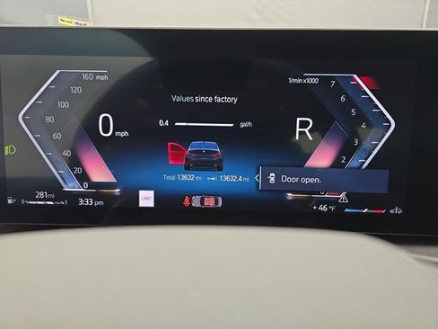 Used 2024 BMW 330i Sedan image 30