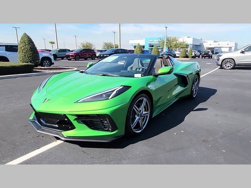 New 2026 Chevrolet Corvette Stingray Convertible w/ 1LT image 24