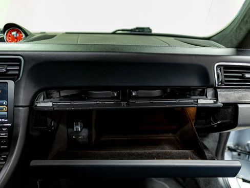 Used 2016 Porsche 911 Turbo image 66