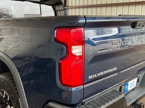 Certified 2023 Chevrolet Silverado 1500 ZR2 image 12