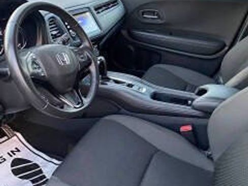 Used 2021 Honda HR-V Sport image 31