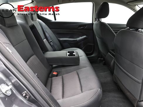 Used 2025 Nissan Altima 2.5 SV FWD image 22