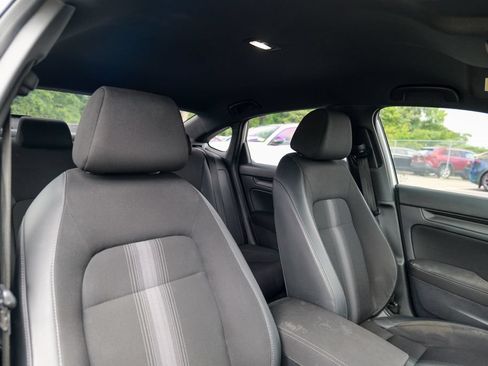 Used 2023 Honda Civic Sport image 36