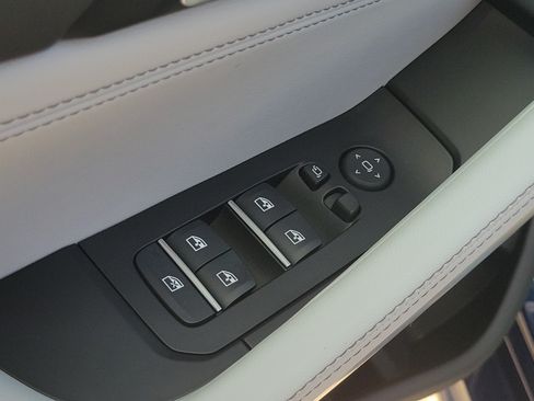 New 2027 BMW X6 xDrive40i w/ Premium Package AWD/4WD image 19