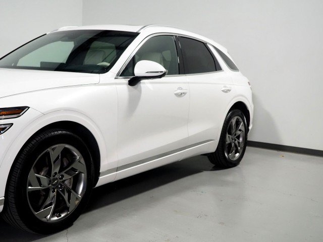 Used 2025 Genesis Electrified GV70 AWD Advance image 61