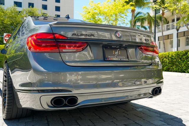 Used 2017 BMW ALPINA B7 xDrive AWD/4WD image 46
