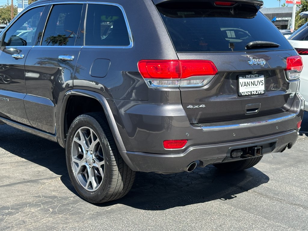 Used 2019 Jeep Grand Cherokee Overland AWD/4WD image 5