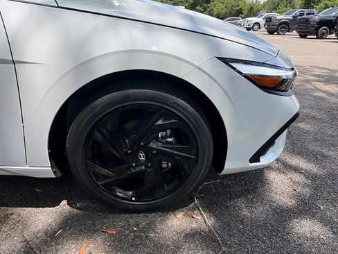 New 2026 Hyundai Elantra SEL Sport FWD image 24