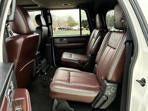 Used 2017 Ford Expedition EL Platinum image 37