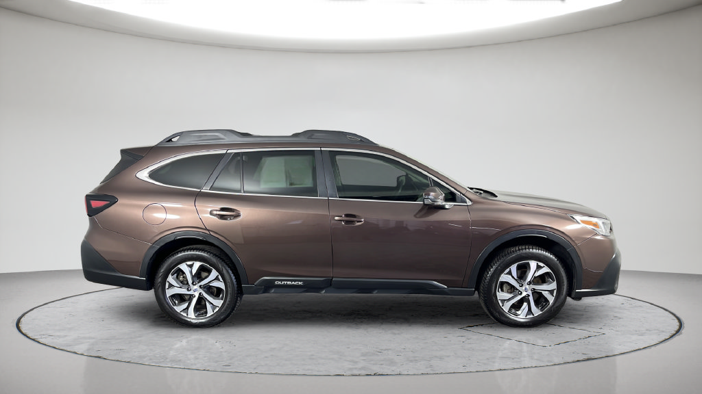 Used 2022 Subaru Outback Limited AWD/4WD image 6