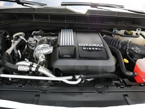 Used 2023 Chevrolet Tahoe RST w/ Luxury Package image 7