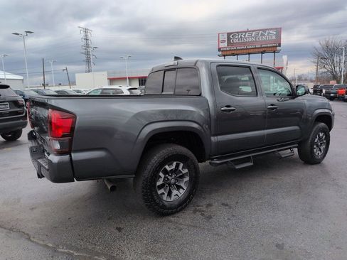 Used 2023 Toyota Tacoma SR image 5