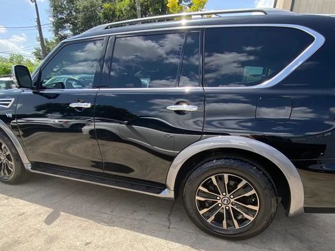 Used 2018 Nissan Armada Platinum w/ Captain Seat Package RWD image 4