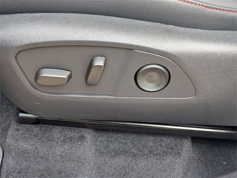 New 2026 Chevrolet Traverse Z71 w/ Enhanced Driving Package image 12