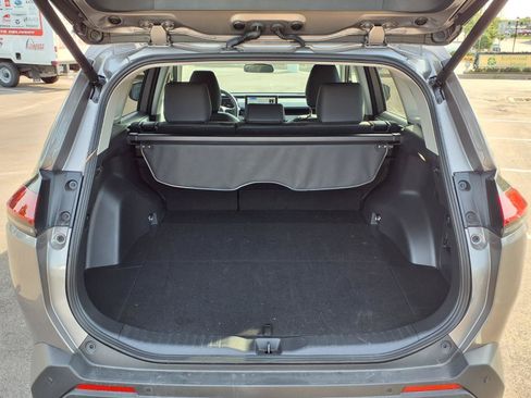 Used 2026 Toyota RAV4 XLE Premium FWD image 23