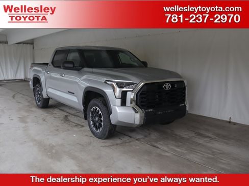 Used 2026 Toyota Tundra SR5 w/ TRD Off-Road Package AWD/4WD image 1