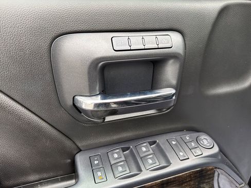 Used 2015 GMC Sierra 1500 Denali image 12