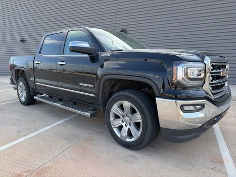 Used 2018 GMC Sierra 1500 SLT AWD/4WD image 1