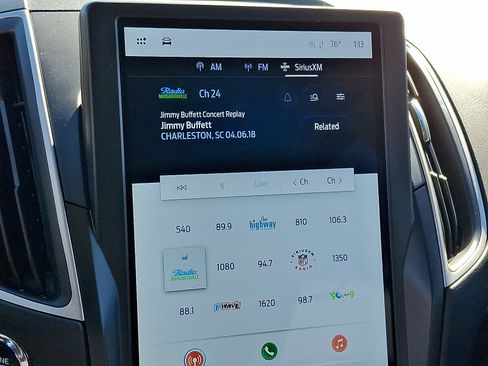 Used 2024 Ford Edge SEL w/ Convenience Package image 16