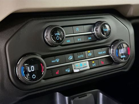 New 2025 Ford Bronco Big Bend image 18