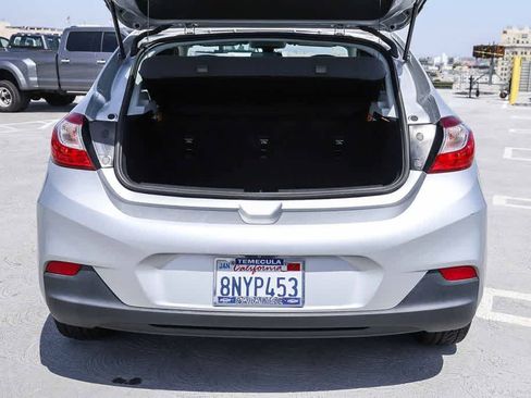 Used 2019 Chevrolet Cruze LS w/ LS Convenience Package FWD image 27